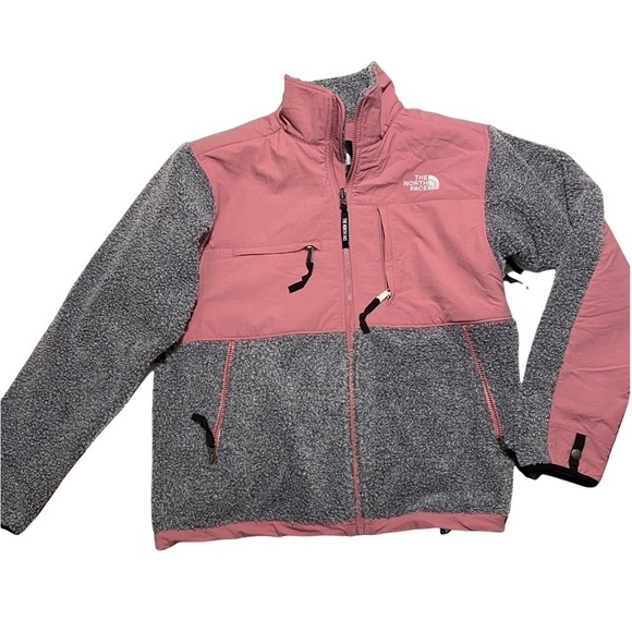 NWT The North Face Retro Denali Seasonal Jacket Sz Med Unisex Grey Pink - Picture 1 of 14